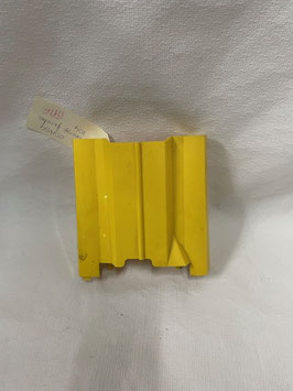 CARENAGE FOURCHE PEUGEOT 104 REF 051454