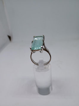 zilveren ring met aquamarijn