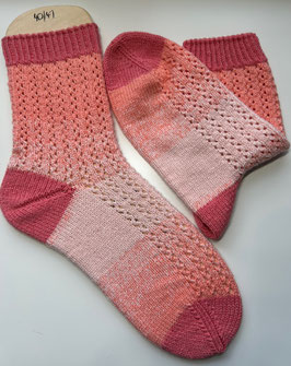 Perlentaucher: Strickset Leuchtturm-Socken