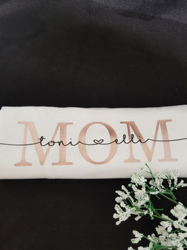 Damen T-Shirt "MOM" (personalisiert)