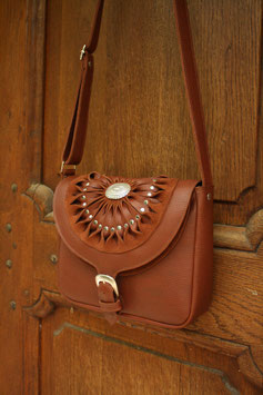 *Réservé* Besace Calypso cuir acajou