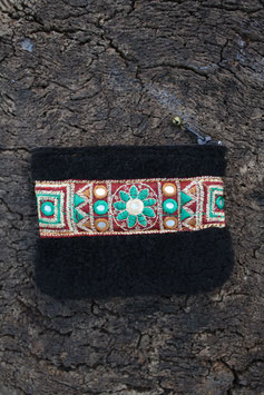 Porte-monnaie peau lainée noire galon indien N°2