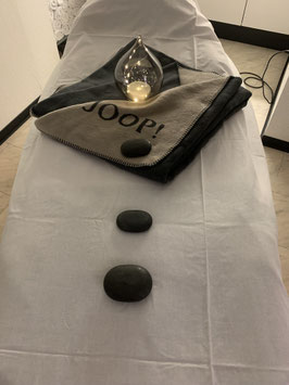 Hot-Stone-Behandlungen
