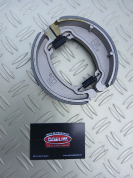 kit complet de  machoires de frein arrière  daelim e-five, s-five, a-four, s-four, s4 50