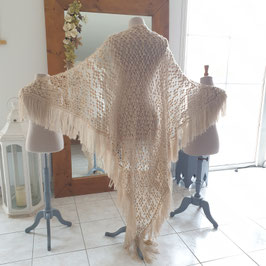 Très Grand châle de mariée en laine beige nude, tricoté main au crochet, motif grain, franges boucle, 200x145cm, vintage, Laurine Masset #11