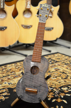 Famous FS-S10/BK