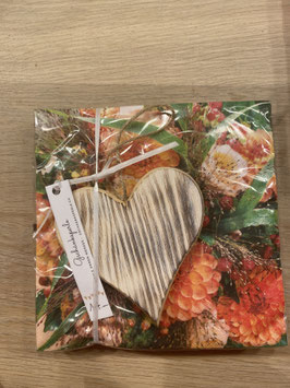 Geschenkset bestehend aus Holzherz und Serviette "Dahlien"