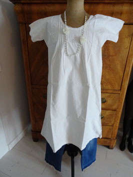 Nachthemd mit Monogramm/Schmetterling - Brustweite 110 cm (2D)