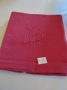 Laken mittelrot mit Monogramm "MT" (10B)