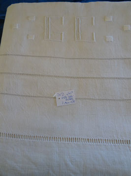 Leinen-Laken mit Monogramm "GC" und viel Lochstickerei (20D)
