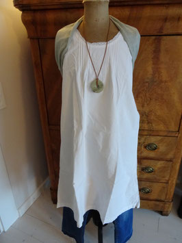 Ärmelloses Nachthemd mit Monogramm im Herz - Brustweite 112 cm (14D)