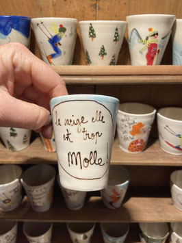 Josiane Balasko neige trop molle