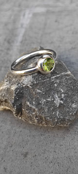 Ring "Farbenfroh" (Peridot)