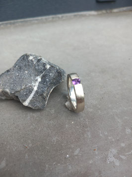 Spannring Amethyst (eckige Schiene)