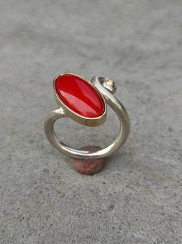 Ring Topas (rund/facettiert) abgerundete Ringcshiene