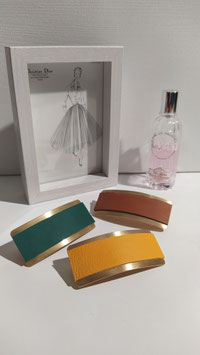 Barrette en laiton doré et cuir de vachette upcyclé