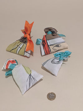 64. Hand made lavender bags x 4 - Stocking fillers!