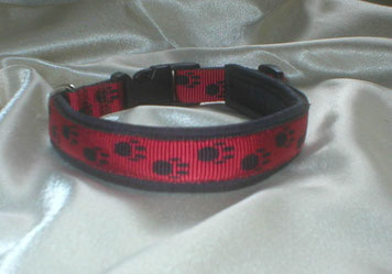 Klickverschluss, Halsband, Pfötchengurtband, 2,5cm, rot-schwarz