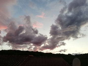 Himmel über dem Burgund