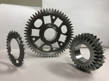 　　　　　　　高級バイク用クラッチ部品