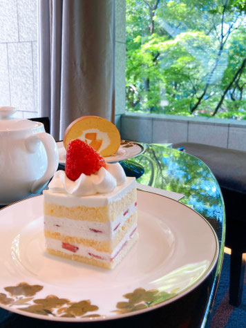 Hotelラウンジ個人セッション【7～8月平日限定/対面】15,000円。お申し込みは⇒この写真をクリック！