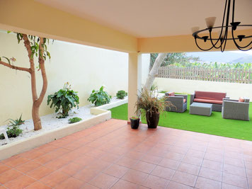 Überdachte Terrasse