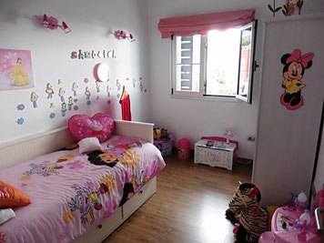 2. Schlafzimmer