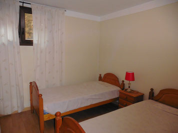 6. Schlafzimmer