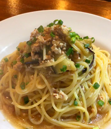 ★鶏そぼろと秋茄子の和風パスタ〜ポルチーニ風味〜11/9(木)
