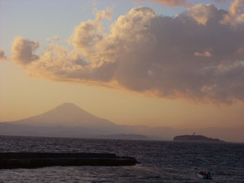 葉山・森戸海岸