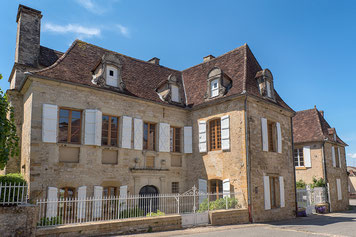 Domaine de Vielcastel, votre location saisonnière pour vos vacances en famille dans l'ancienne demeure des Salviac de Vielcastel