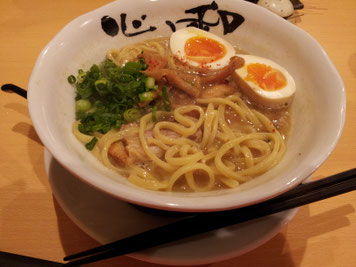 奈良県橿原神宮のラーメン