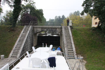 Hausboot-Tour auf dem Canal de Montech, Canal Latéral à la Garonne und Petite Baise 