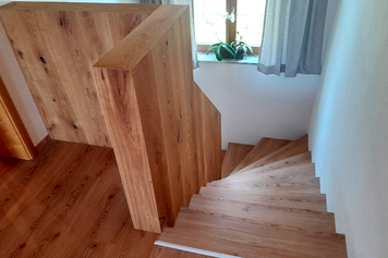 Innenausbau und Holztreppen Kundl