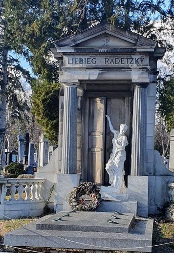 Familiengrab Liebieg Radetzky am Wiener Zentralfriedhof