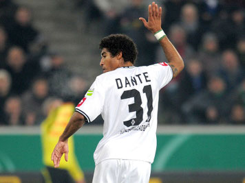 Der Brasilianer Dante, Neuzugang im Winter 2008-09, trug bis zu seinem Wechsel zu Bayern 2012 die Nr. 31.