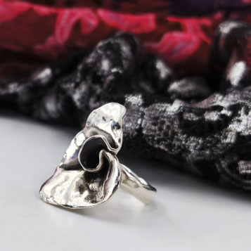 Ring von Dora Des | Atelier STOSSIMHIMMEL