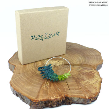 kp kitsch-paradise artisans créateurs collier  obsidienne macramé création tissage micromacramé couleur nature art colle dentelle