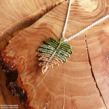 kp kitsch-paradise artisans créateurs collier  obsidienne macramé création tissage micromacramé couleur nature art colle dentelle