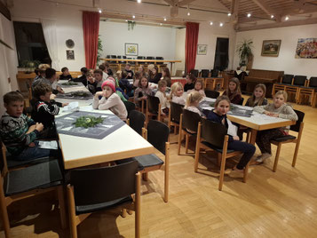 Die Trachtenkinder