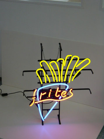 Neon Sign Frites Leuchtschrift