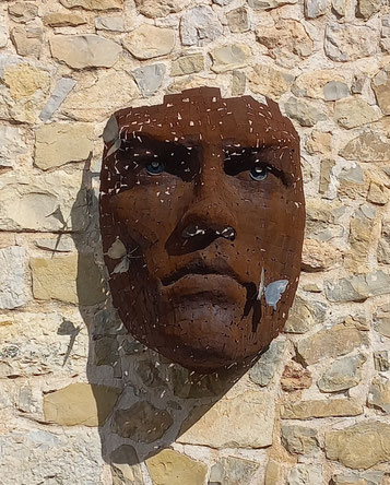 "METAMORPHOSIS"   Sculpture de Georgie Poulariani. A Calpe. Crédit photo D.Lavagne