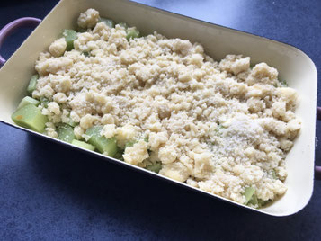 Bild: Rezept Rhabarber-Crumble