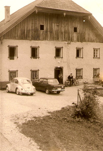 Altes Bild vom Kreuzer-Bauernhof