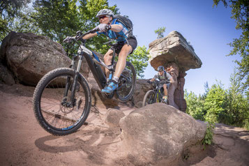 Überzeugen Sie sich von der Qualität der Hercules e-Bikes und Pedelecs in der e-motion e-Bike Welt Stuttgart