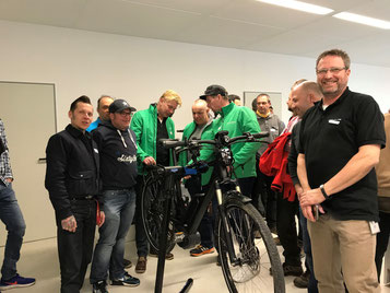 Das e-motion e-Bike Team Düsseldorf zu Besuch bei Riese und Müller
