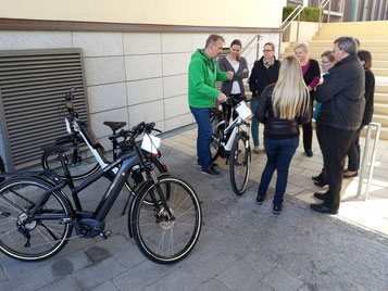 e-motion e-Bike Welt München West zu Besuch bei der Volksbank Dachau