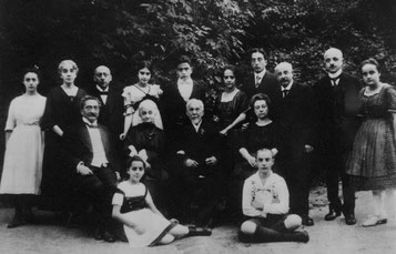 Ein historisches Familienfoto