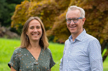Foto der beiden Seminarleiter Sylvia Brenzel und Alfred Strigl