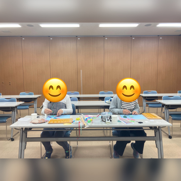 Nちゃん、Sちゃん作業中